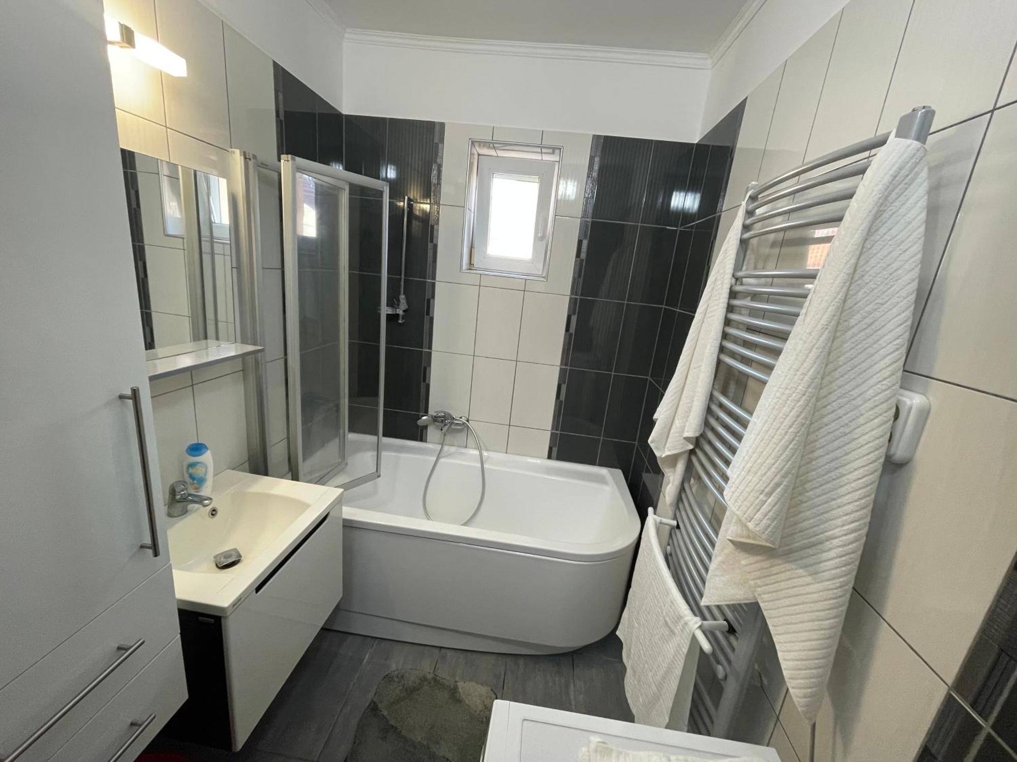 Relax Apartamento Zalaegerszeg Exterior foto