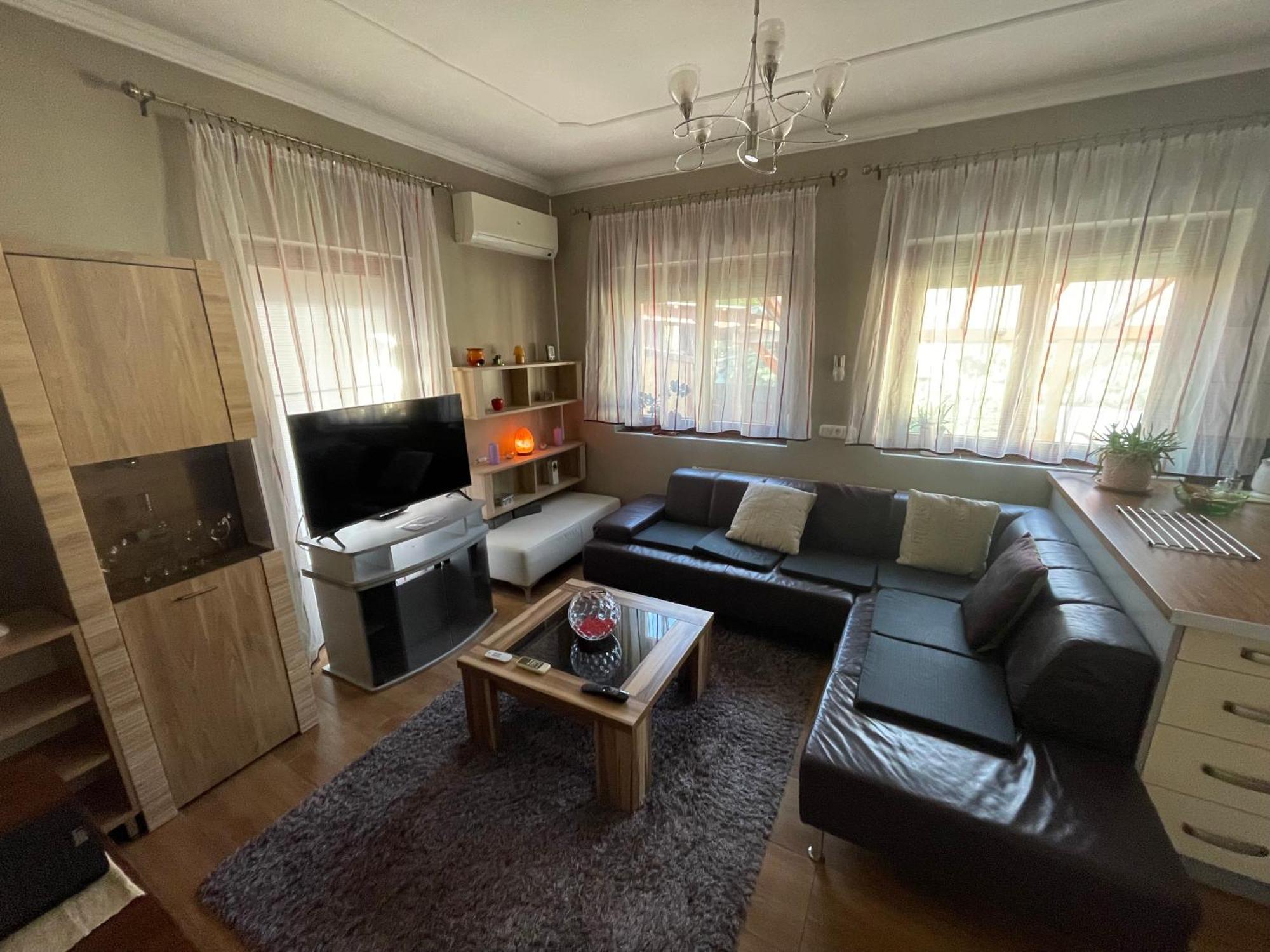 Relax Apartamento Zalaegerszeg Exterior foto